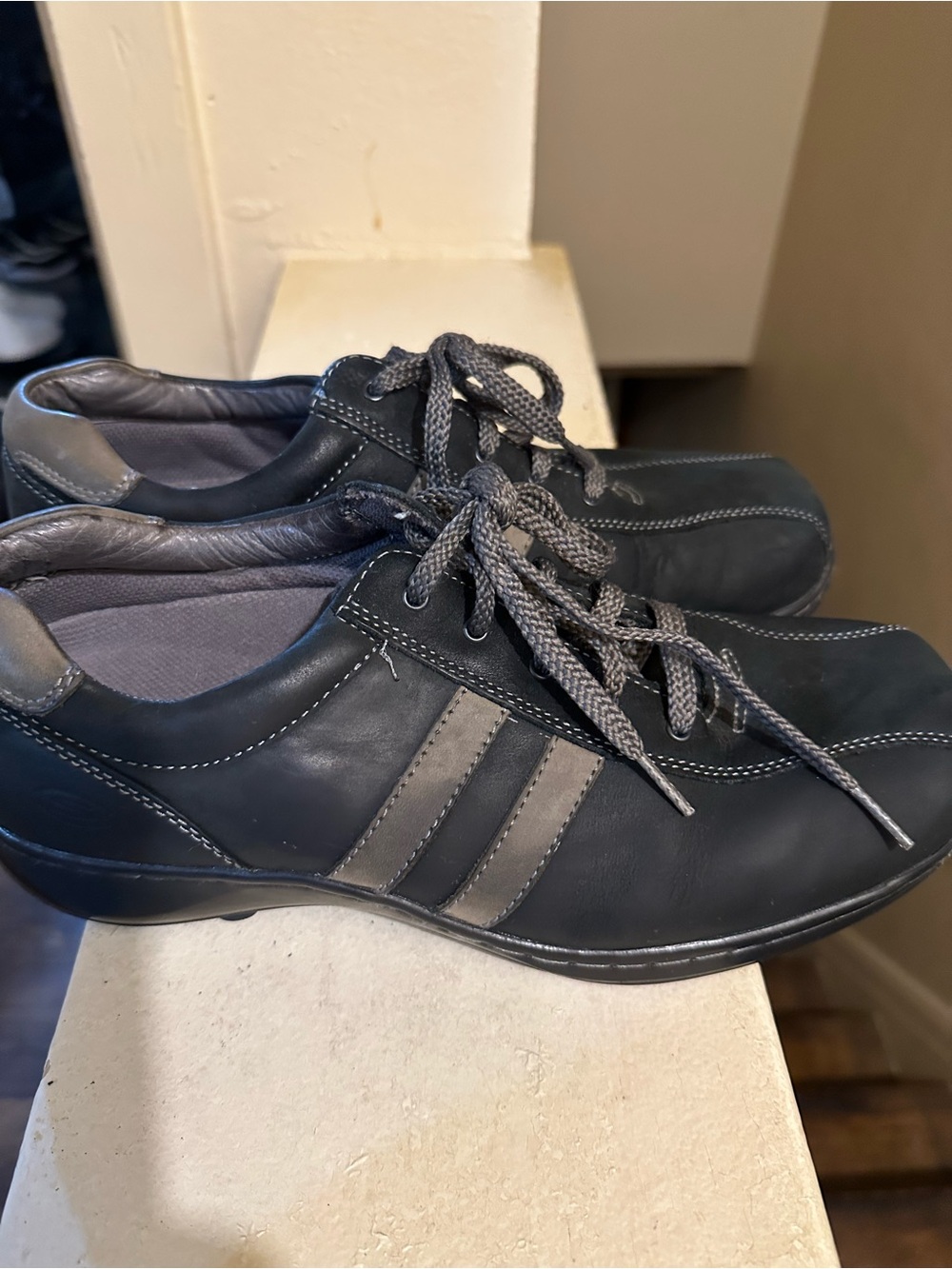 Skechers Black and Gray Lace-Up Men's Sneakers